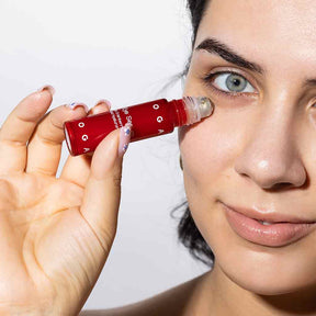 Uoga Uoga Eye Serum Silmänympärysseerumi 10ml